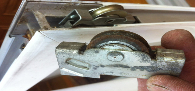 screen door roller repair in Lamont